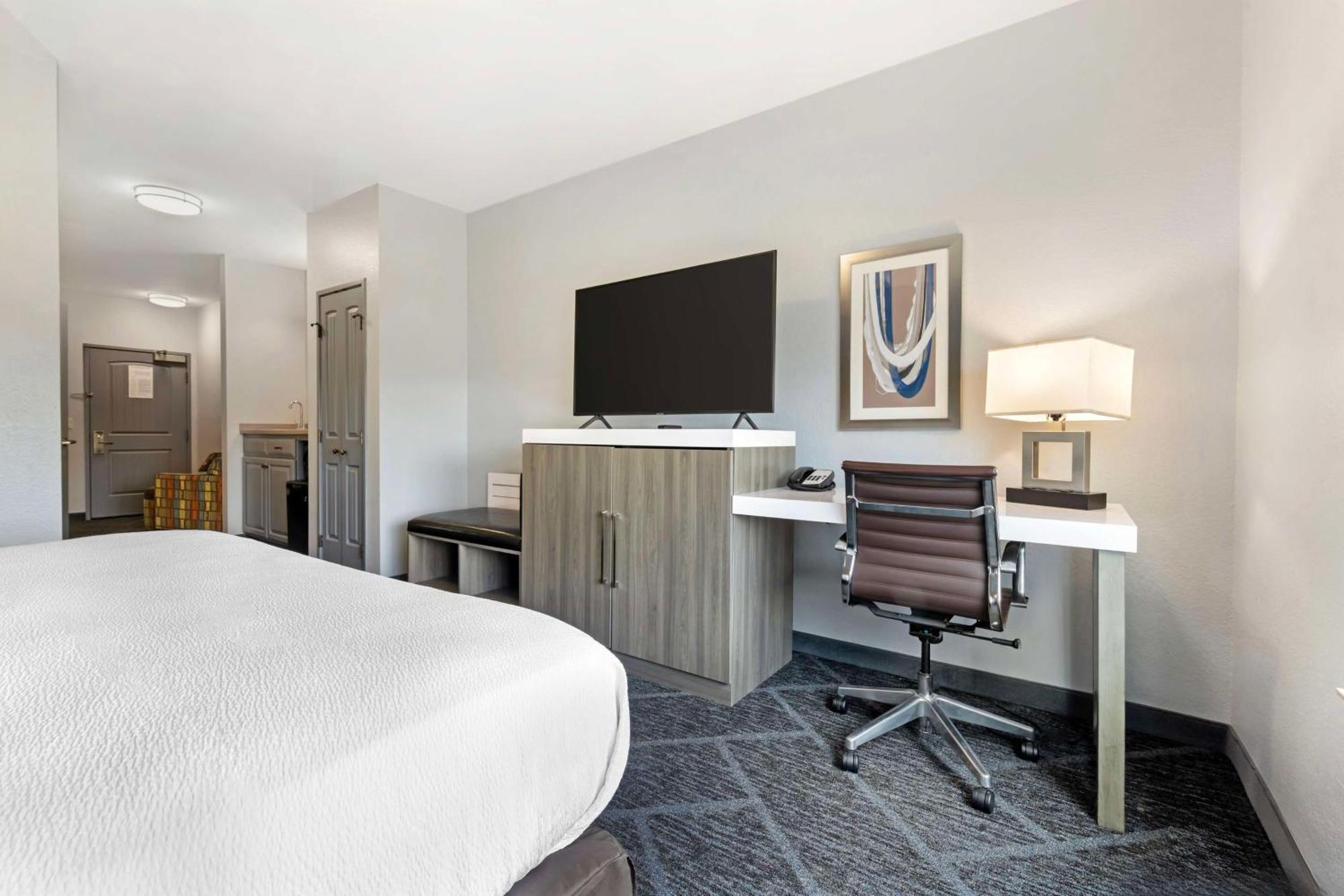 Best Western Plus Appleton Airport Mall Hotel Exteriör bild