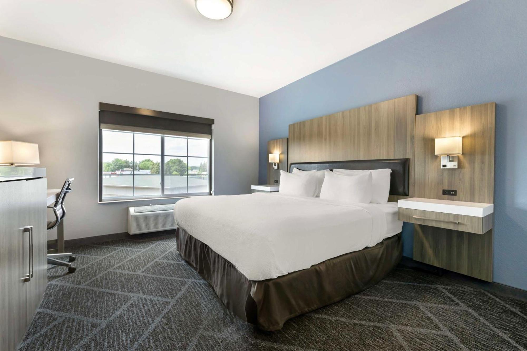 Best Western Plus Appleton Airport Mall Hotel Exteriör bild