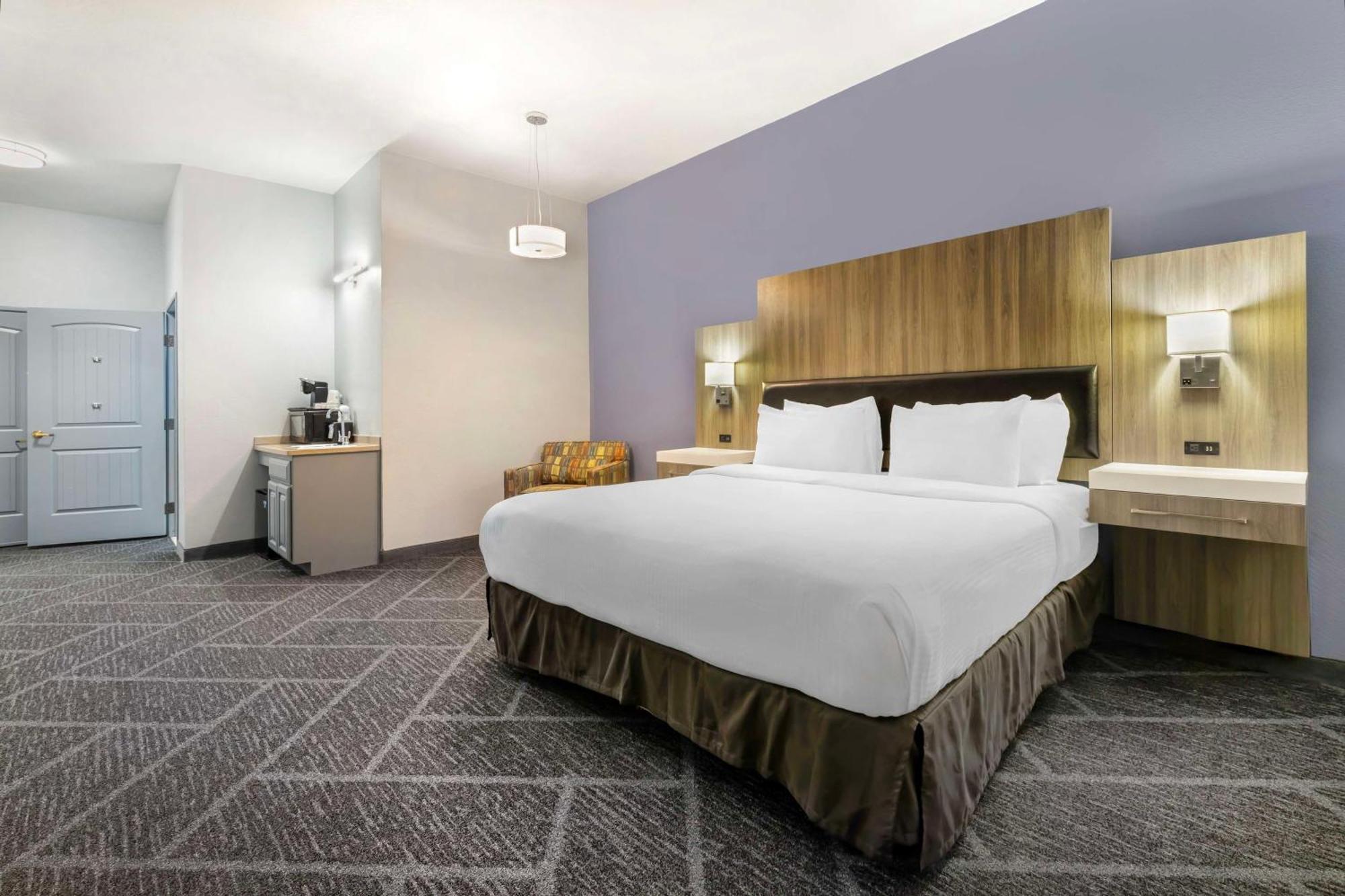 Best Western Plus Appleton Airport Mall Hotel Exteriör bild