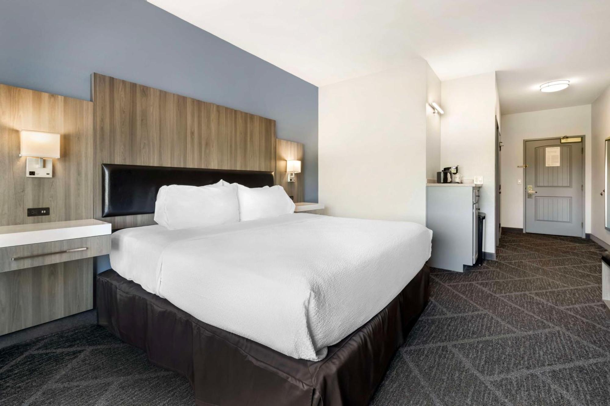 Best Western Plus Appleton Airport Mall Hotel Exteriör bild