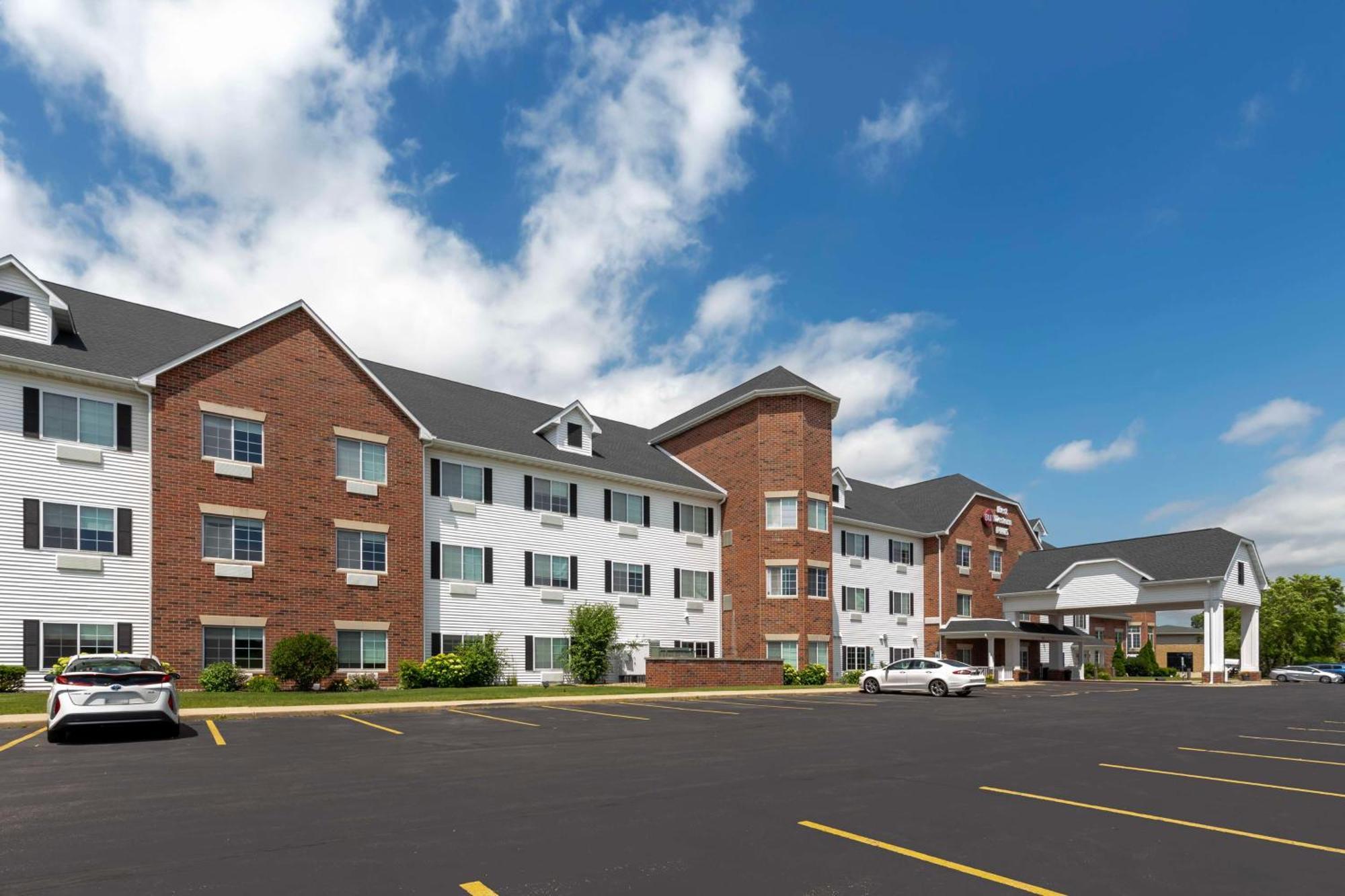 Best Western Plus Appleton Airport Mall Hotel Exteriör bild